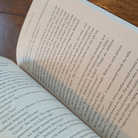 BUNDLE 3 BOOKS AND SAVE - Picture 8 of 9